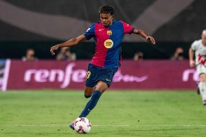 未来不可限量，17岁亚马尔已夺4座冠军：欧洲杯&amp;西甲&amp;国王杯在列